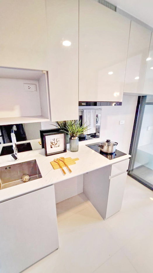 รูป 4923♛ให้เช่าคอนโด 1 ห้องนอน♙โซโห แบงค็อก รัชดา♜MRT ห้วยขวาง (200 เมตร)∞099-5919653,065-9423251🜲Line@sureresidence - รูปที่ 7/7