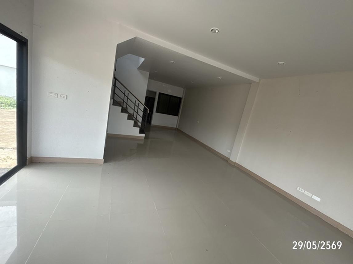picture TOWN HOUSE 41.7 Sq.w. Muang Surin Surin for 2.6M - 16/28