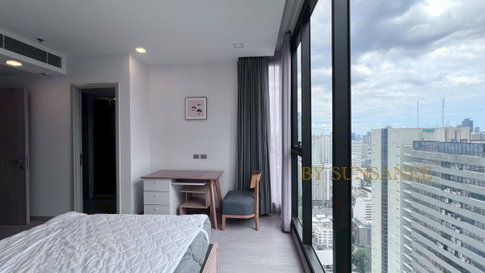 One9Fiive | 2 Bedrooms for rent Nice Furnished and Good Location Near Central Rama 9