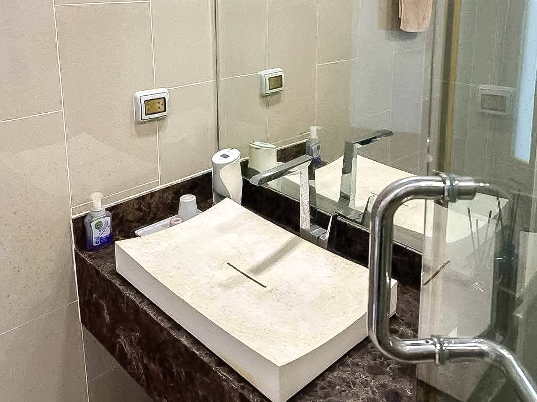 picture The Peak Towers Pratumnak Condo for Sale Studio Sea View - 6/9