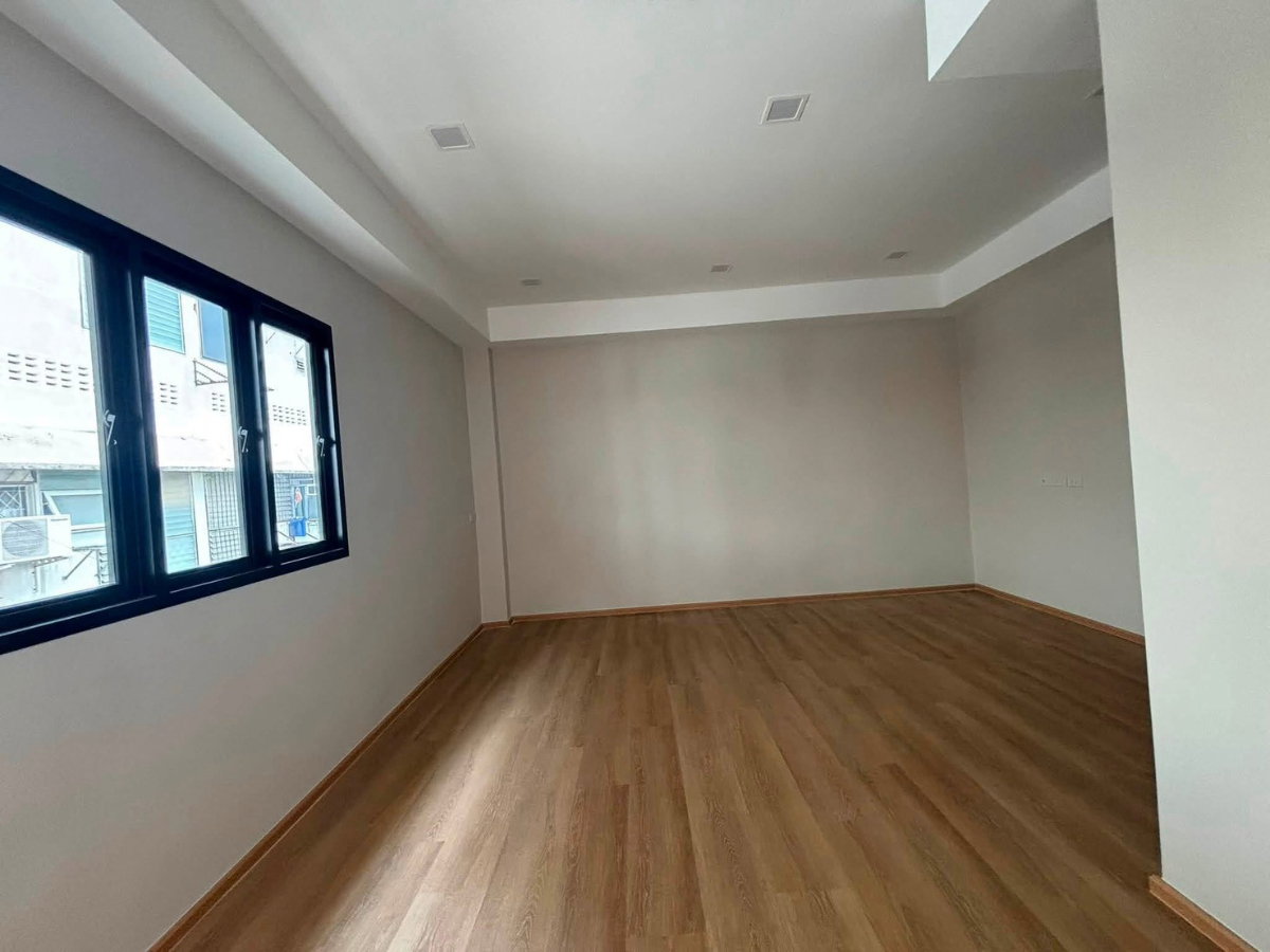 รูป 🏡 FOR RENT | Oak House Sukhumvit 101/1 ทาวน์โฮม 3 ชั้น สไตล์ Modern Minimalist 3 ห้องนอน 3 ห้องน้ำ ทำเลใจกลางสุขุมวิท พร้อมเข้าอยู่ #จดบริษัทได้ - รูปที่ 7/12