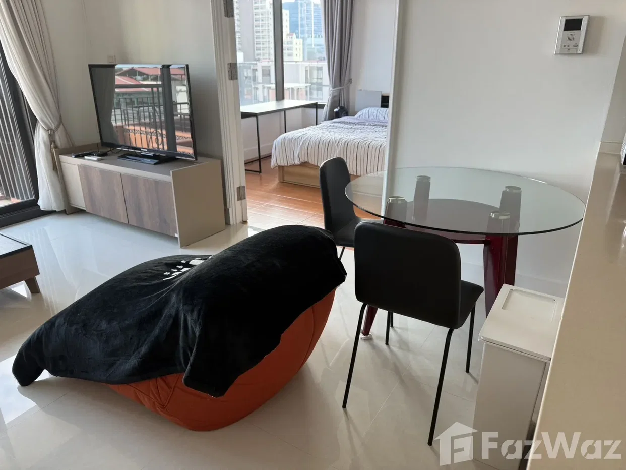picture Luxury 1-BR Condo For Rent at (Aguston Sukhumvit 22) 6578747 - 8/11