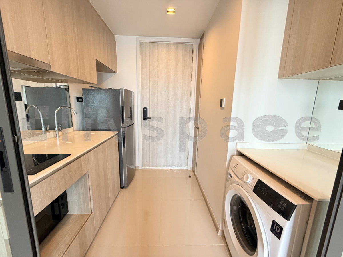 รูป ▚ LL128ツ ให้เช่า: Reference Sathorn Wongwianyai 1 ห้องนอน 33ตร.ม. ชั้นสูง วิวแม่น้ำ เจ้าของใจดีมาก ห้องว่างพร้อมเข้าอยู่✨ - รูปที่ 3/8