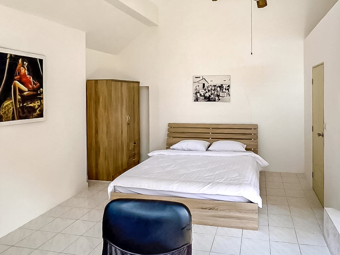 รูป Spacious Pool Villa 12BR for Rent in South Pattaya - รูปที่ 11/14
