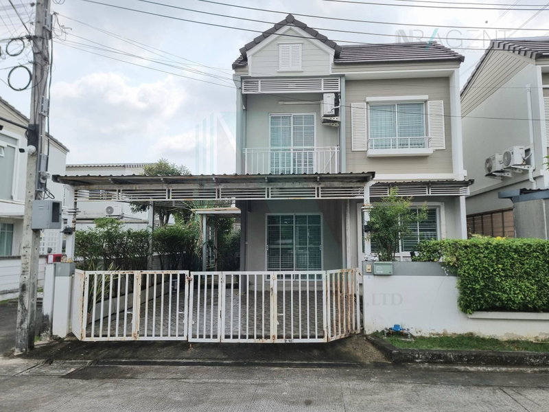 Houses for sale : For Sell Twin house THE VILLAGE BANGNA - WONGWAEN 2 2-story 3 bedroom 2 bathroom