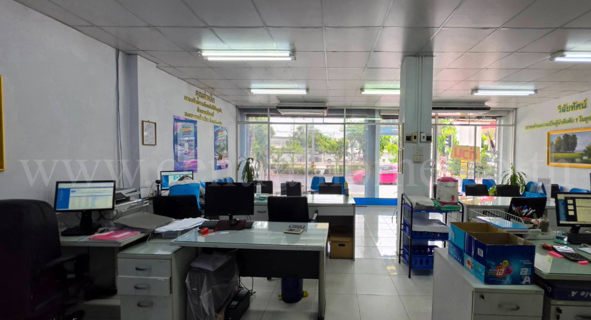 รูป อาคารพาณิชย์ 4.5 ชั้น ติดถนนลาดพร้าว หน้าซอยลาดพร้าว 72 ขายพร้อมผู้เช่าระยะยาว - รูปที่ 6/35