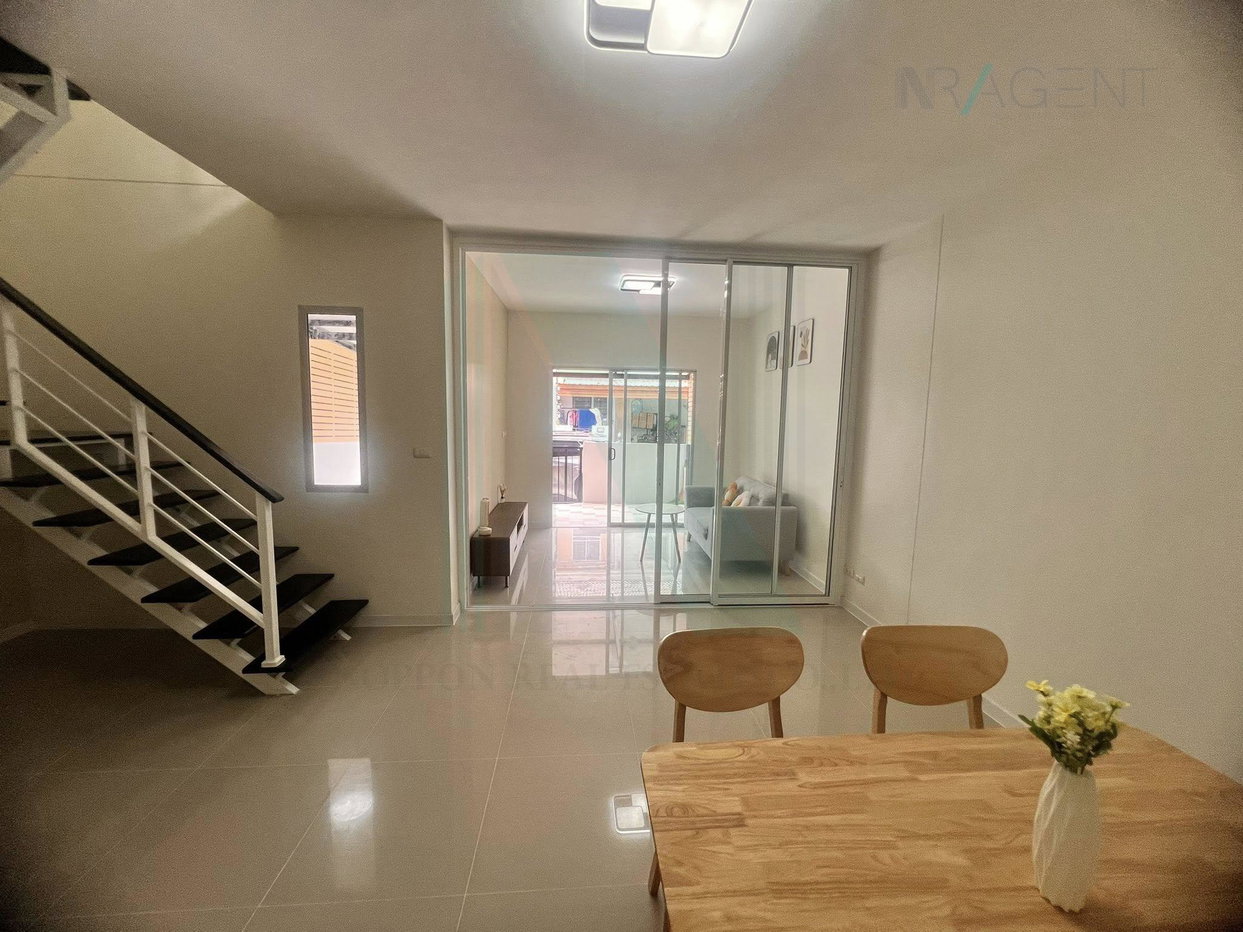รูป 📌 ขายทาวน์เฮาส์ โครงการ บ้านพฤกษา 106 บางปู-ตำหรุ 2 ชั้น 3 ห้องนอน 2 ห้องน้ำ - รูปที่ 3/8