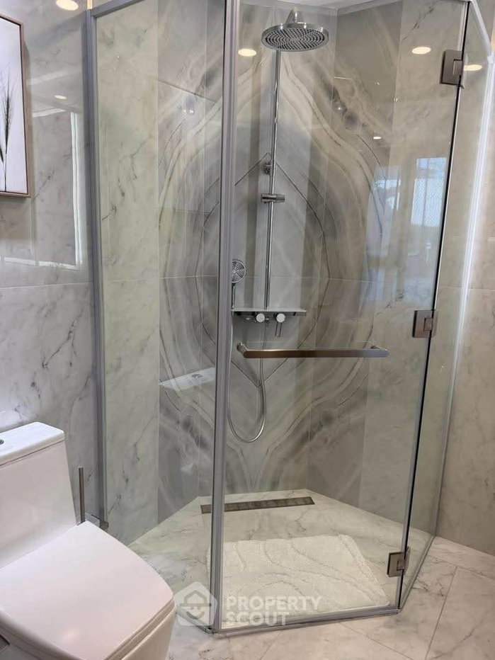 picture 1-BR Condo Copacabana Coral Reef, 46th-Floor High Floor (ID 3083554) - 7/15