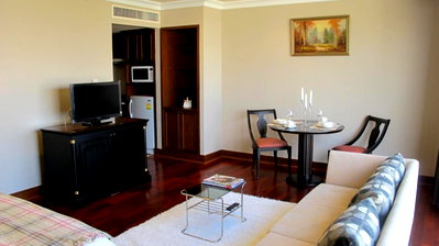 คอนโดให้เช่า : ให้ เช่า คอนโด สายลม สวีท - Sailom Suite ขนาด  48 ตรม