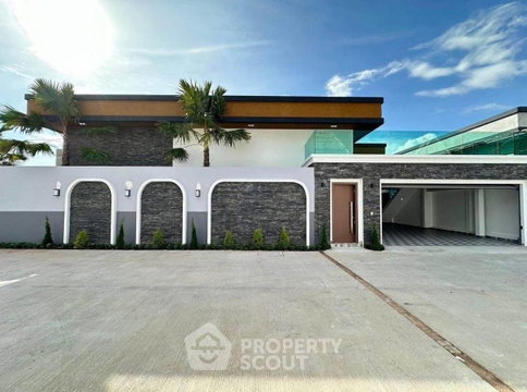 4-BR Villa With 429 Sqm Living Space, Baan Mae Bibury, Pattaya (ID 3083252)