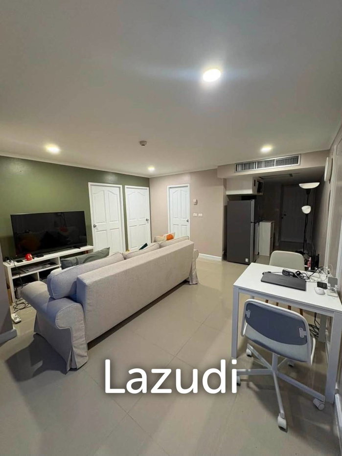 รูป 77 sqm high floor condo Omni Tower Sukhumvit Nana Khlong Toei - รูปที่ 2/14