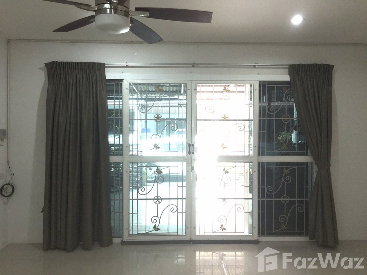 รูป ขายทาวน์โฮม 3 ชั้น หมู่บ้านธรรมชาติ ซอยเพชรเกษม114 ทำเลดีมาก 1051474 - รูปที่ 2/30