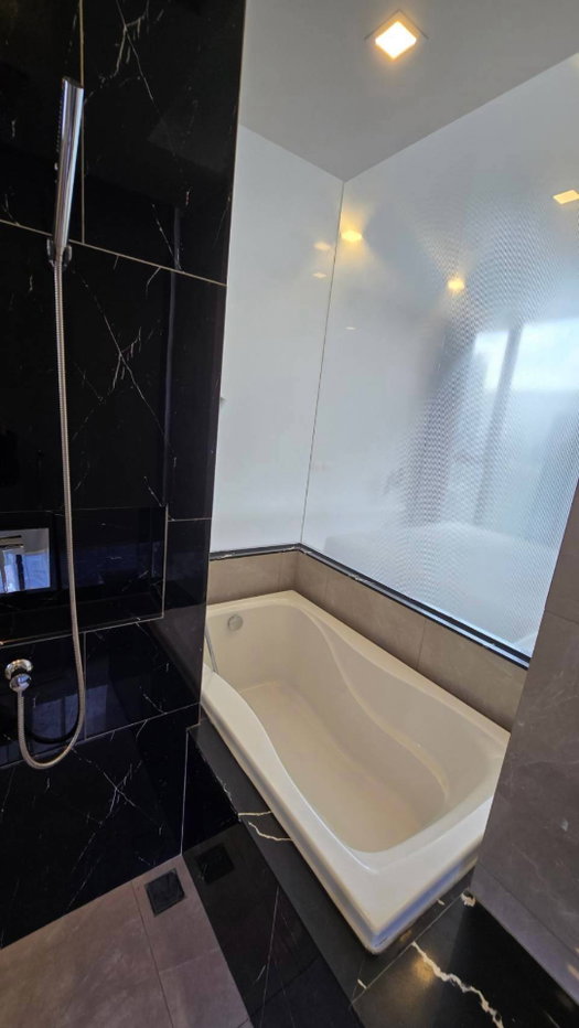picture Condo For Rent!!One five Asoke Rama9 - 9/16