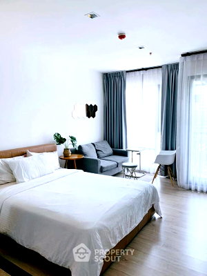 คอนโดให้เช่า : คอนโด 1 ห้องนอน ชั้น 15 Rhythm Sukhumvit 36-38 ใกล้ BTS ทองหล่อ (ID 2841547)
