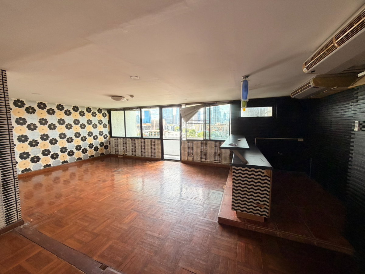 รูป The Royal Navin Tower ให้เช่าเดือนละ 48,000 บาท 086-5049889 - รูปที่ 9/10