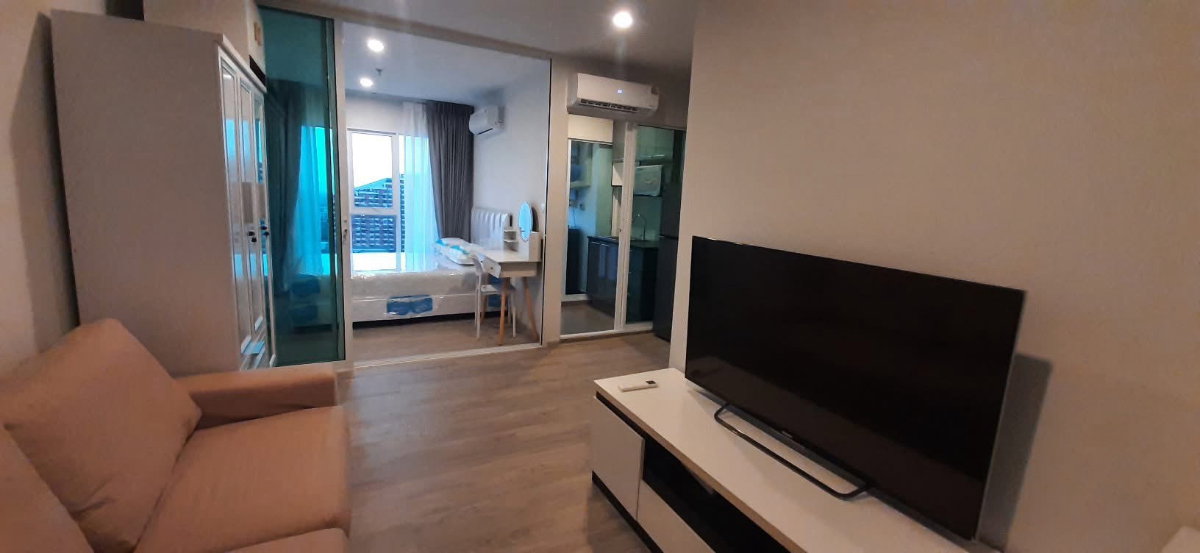รูป ME2500361 คอนโดให้เช่า ราคาดี๊ดี Regent Home บางนา ใกล้ BTS ห้องสวย ชั้นสูง วิวโล่ง - รูปที่ 2/13