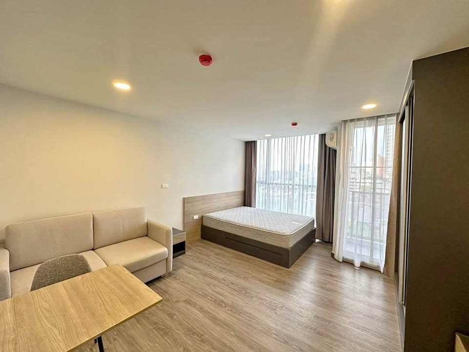 ⭐️Flexi Sathon - Charoennakhon⭐️ห้องสภาพใหม่มาก💯ตึกB ว่างพร้อมย้ายได้เลย