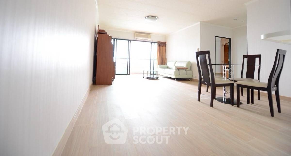 รูป คอนโด 2 ห้องนอน ขาย ที่ Sathorn Gardens ขนาด 109 ตร.ม. ใกล้ MRT สีลม (ID 3065879) - รูปที่ 3/5