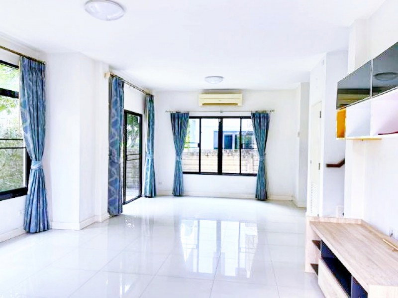 รูป ให้เช่าบ้านเดี่ยว 2 ชั้น 56ตร.ว.พหลโยธิน-สายไหม56 ใกล้ฟู้ดแลนด์ สายไหม 500 ม. 3นอน 180ตร.ม. - รูปที่ 4/8