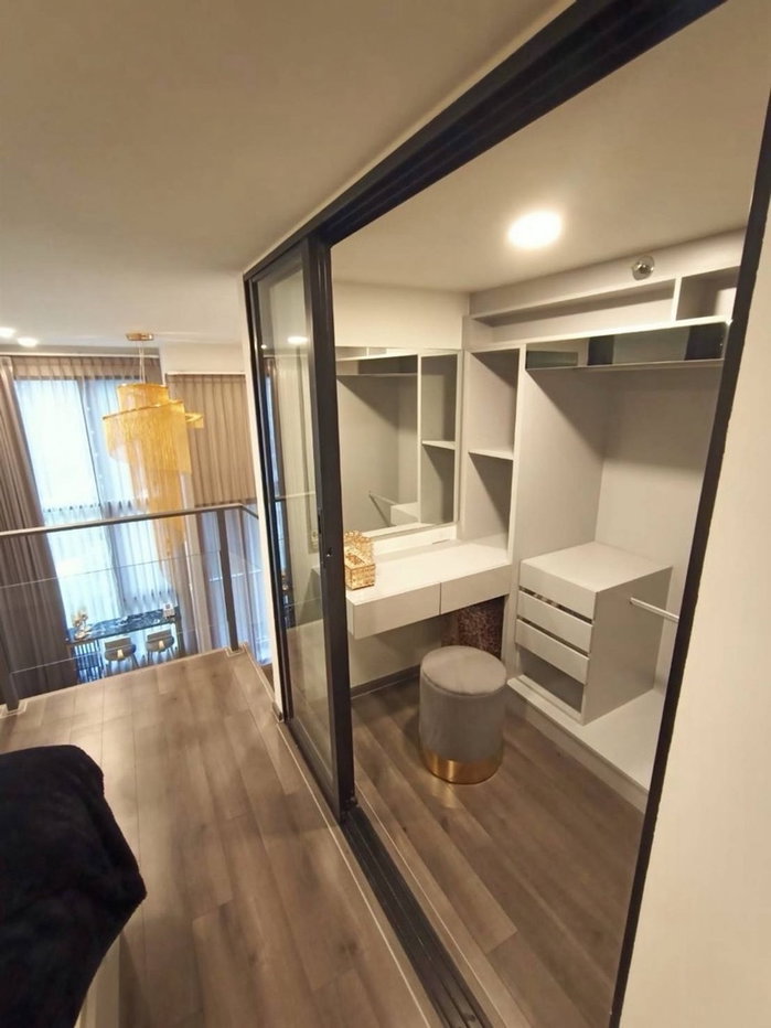 รูป 🏙Duplex 2 ชั้น 🔥Knightsbridge space พระราม9🔥🚅 ติด MRT พระราม9 ‼️ใกล้ Central Rama 9,Fortune☎️Tel/What App:0917061999 คุณกวา - รูปที่ 12/16