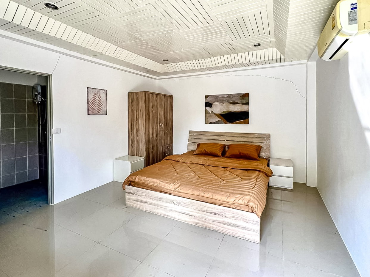 รูป Spacious Pool Villa 12BR for Rent in South Pattaya - รูปที่ 12/14