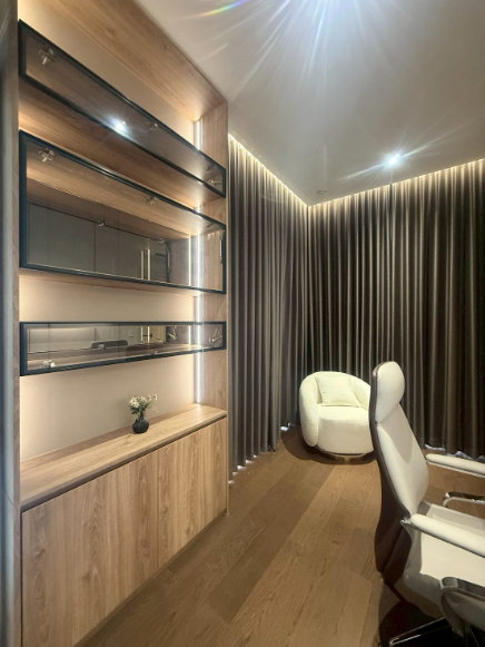 picture Ultra Luxury Detached House | MALTON | 544 Sq.m. | Move-in Ready - 27/35