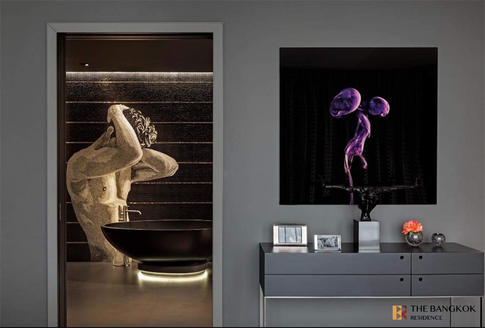 คอนโด Luxury พร้อมอยู่บนทำเลที่ดีที่สุด เดอะ ริทซ์ คาร์ลตัน เรสซิเดทนซ์ ใกล้ BTS สถานีช่องนนทรี
