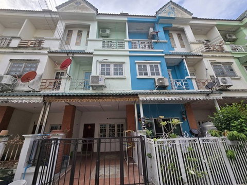 FOR RENT  TOWNHOUSE PROPERTY  17000 BAHT per MONTH