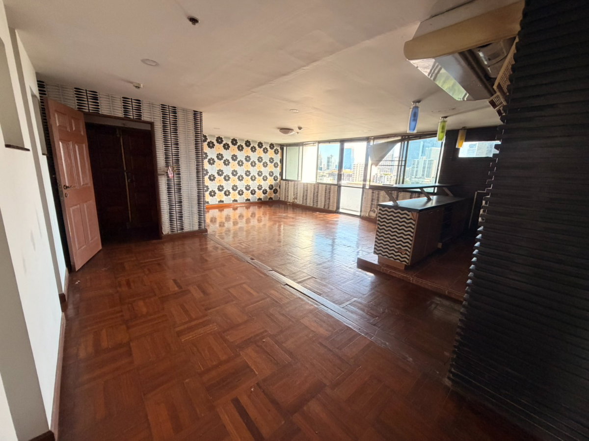 รูป The Royal Navin Tower ให้เช่าเดือนละ 48,000 บาท 086-5049889 - รูปที่ 4/10