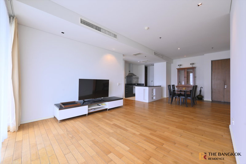 Condos for sale : The Lakes - Spacious 2-Bedroom Residence, Fully Furnished with Benjakitti Park Views 🌳, near BTS Asoke
