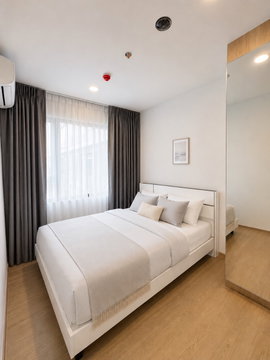 Chewathai PinKlao ห้องสวย ราคาดี สอบถามเพิ่มเติมได้ที่ Line @condorental