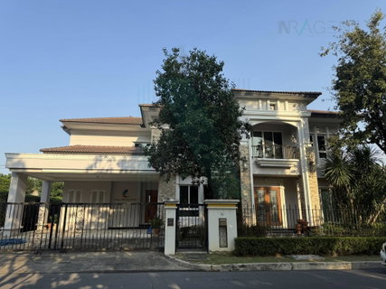 ขายบ้านเดี่ยว โครงการ กรานาดา ปิ่นเกล้า 2 ชั้น 4 ห้องนอน 5 ห้องน้ำ