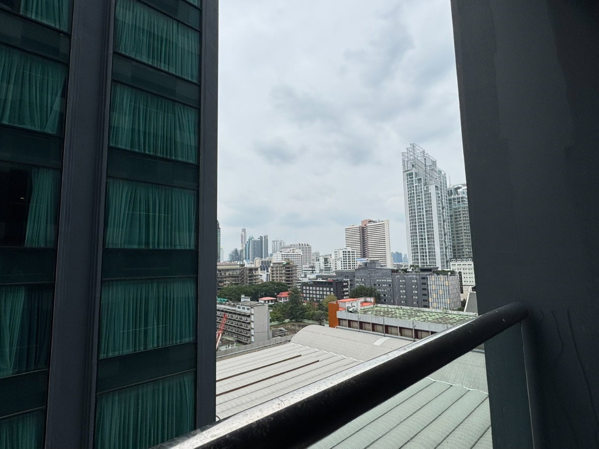 picture HYDE SUKHUMVIT 13 46 Square Meter - 1/8