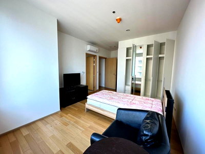 Condos for rent : 🔥Rent Now!🔥 39 by Sansiri, near BTS Phrom Phong station. Fully furnished and ready to move in.