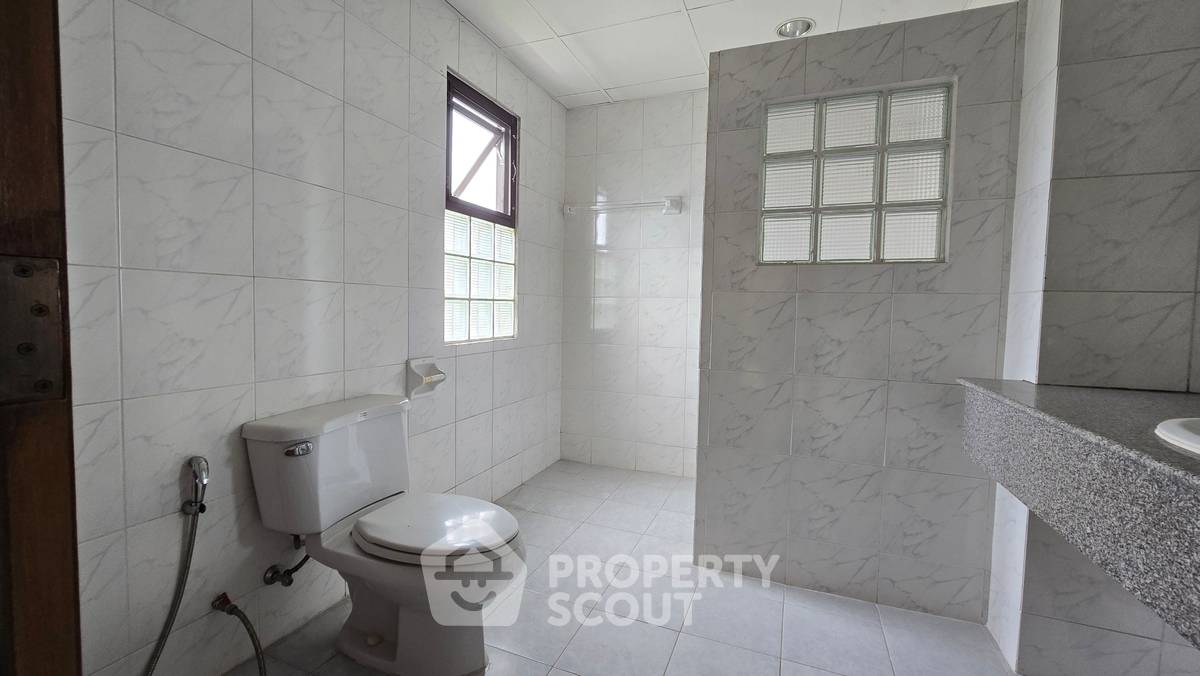 รูป คอนโด 3 ห้องนอน ให้เช่า ใน ลีอัง การ์เดน ใกล้ช่องนนทรี ยานนาวา (ID 3082894) - รูปที่ 20/20