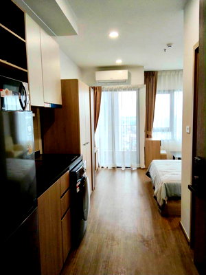 Condos for rent : 🏡The Livin Phetkasem High Floor | City View