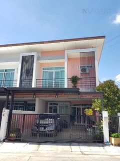 For Sell Town house THE MIRACLE PLUS PHET KASEM 63 2-story 3 bedroom 3 bathroom