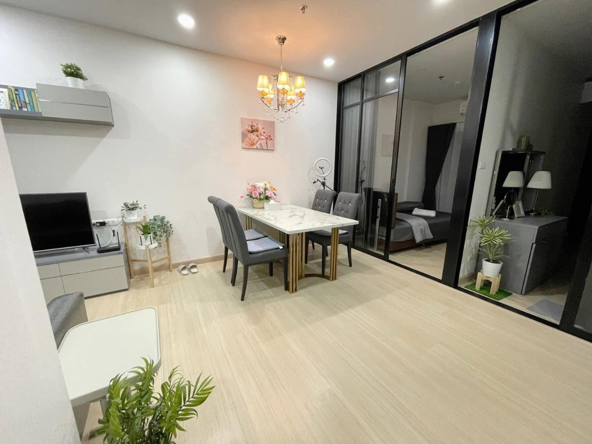 รูป 👑 Supalai Loft Prajadhipok - Wongwian Yai 👑 2Bed 1Bath ชั้น23 ห้องน่าอยู่สุดๆแต่งครบ มีเฟอร์ฯและเครื่องใช้ไฟฟ้าพร้อมย้าย - รูปที่ 2/9