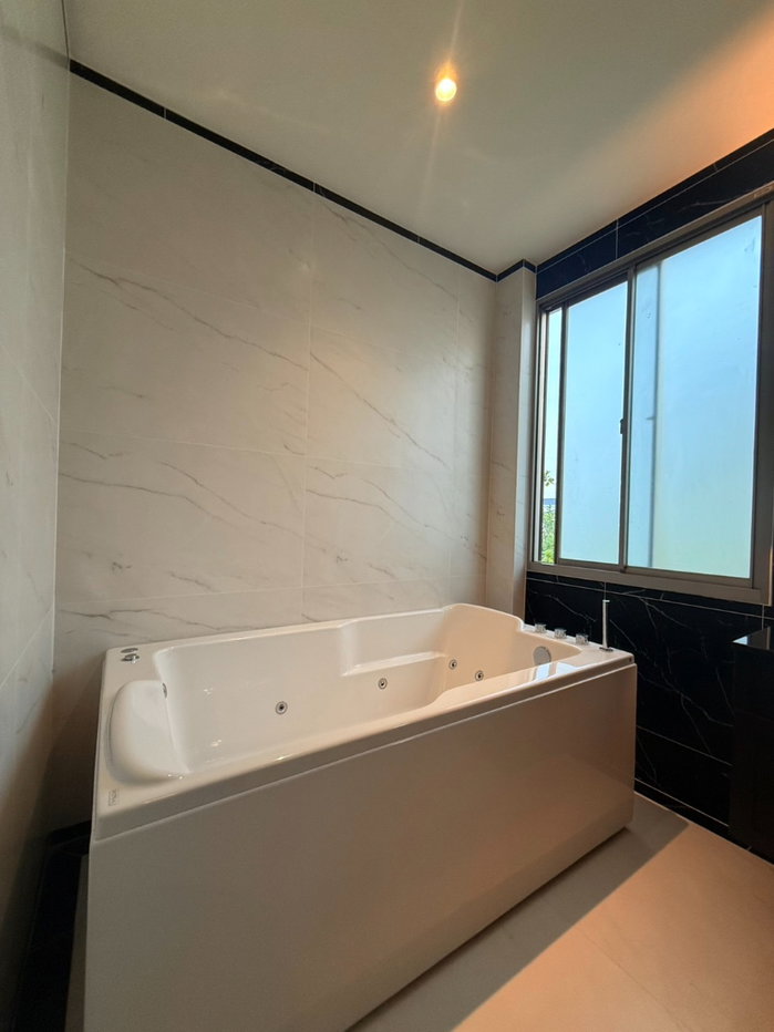 รูป ให้เช่า Perfect Masterpiece Sukhumvit 77 (137 ตร.ว.) 4 นอน 6 น้ำ ติดโรบินสันลาดกระบัง - รูปที่ 34/46