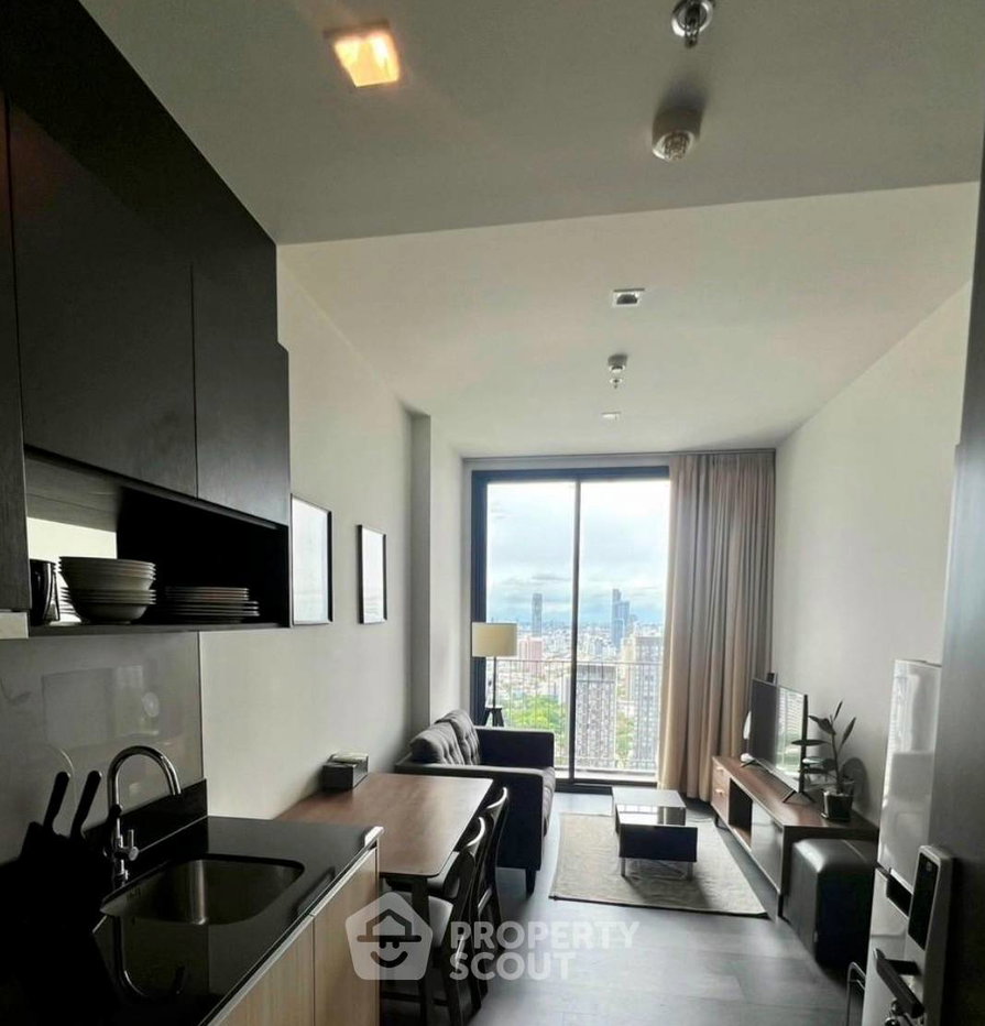picture 33 Sqm 1-BR At The Edge Sukhumvit 23, 200m to MRT Sukhumvit (ID 3080939) - 1/7