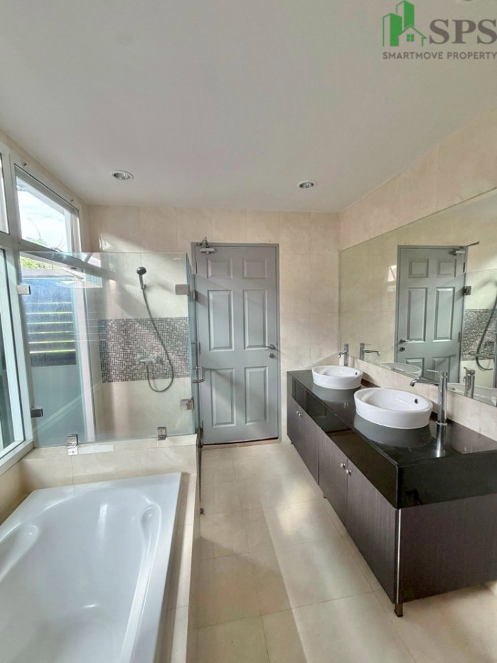 รูป ให้เช่า | Villa Arcadia ศรีนครินทร์ ใกล้เมกาบางนา เลี้ยงสัตว์ได้ (SPSMG46) - รูปที่ 10/11
