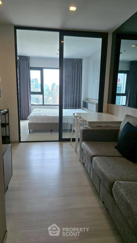 picture 38th-Floor 1-BR 27 Sqm Noble Around Sukhumvit 33, BTS Phrom Phong (ID 3081850) - 2/8