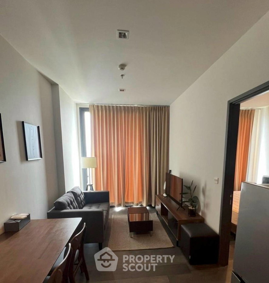 picture 33 Sqm 1-BR At The Edge Sukhumvit 23, 200m to MRT Sukhumvit (ID 3080939) - 2/7