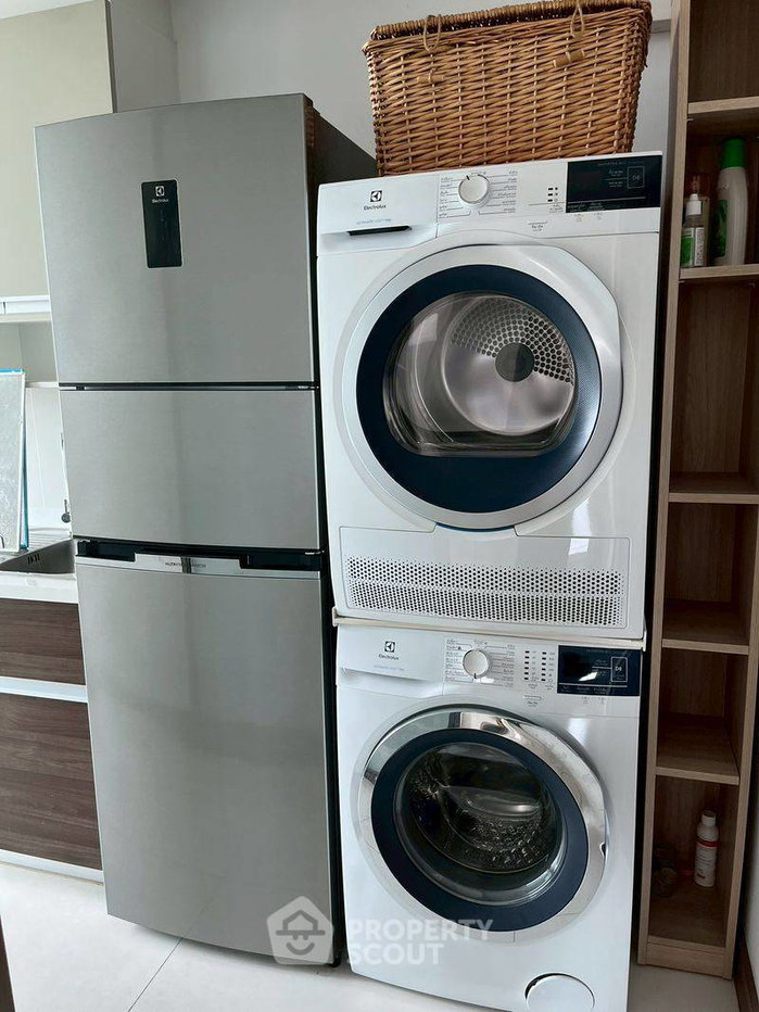 picture 2-BR 84 Sqm Condo At Supalai Oriental Sukhumvit 39 Near MRT Phetchaburi (ID 3083366) - 14/14