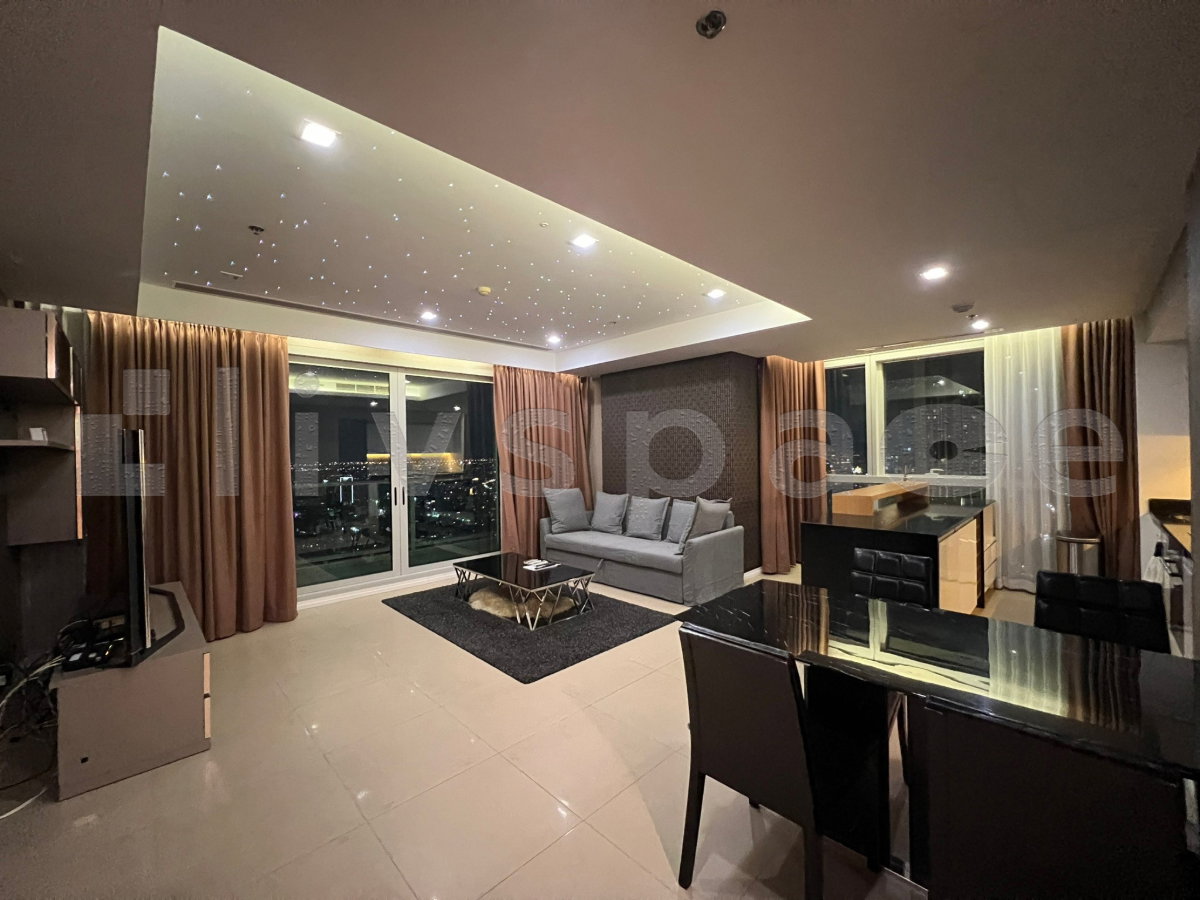 รูป ▚ LL122ツ ให้เช่า: The River Condominium 2 ห้องนอน 130ตร.ม. ชั้นสูง ห้องมุม วิวแม่น้ำเจ้าพระยา เห็น Iconsiam เฟอร์ครบพร้อมอยู่✨ - รูปที่ 1/14