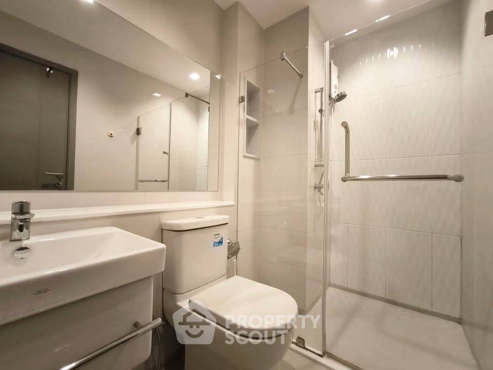 รูป คอนโด 1 ห้องนอน ชั้นสูง 35 วิวสวย พื้นที่ 32 ตร.ม. Life Asoke - Rama 9 ใกล้ MRT พระราม 9 300 ม. (ID 3081224) - รูปที่ 8/10