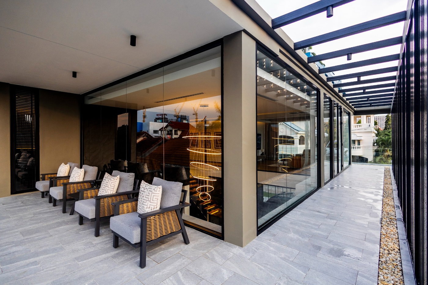 รูป Luxury Modern Pool Villa for Rent Jomtien Pattaya Near the Beach - รูปที่ 24/25