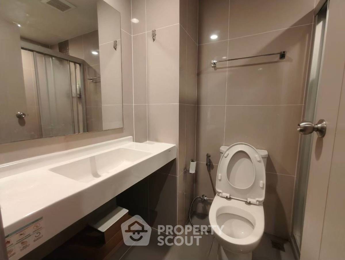 picture 1-BR Condo On 16th Floor, 34 Sqm In Ideo Ratchada-Sutthisan, MRT Ratchadaphisek (ID 3083283) - 10/12