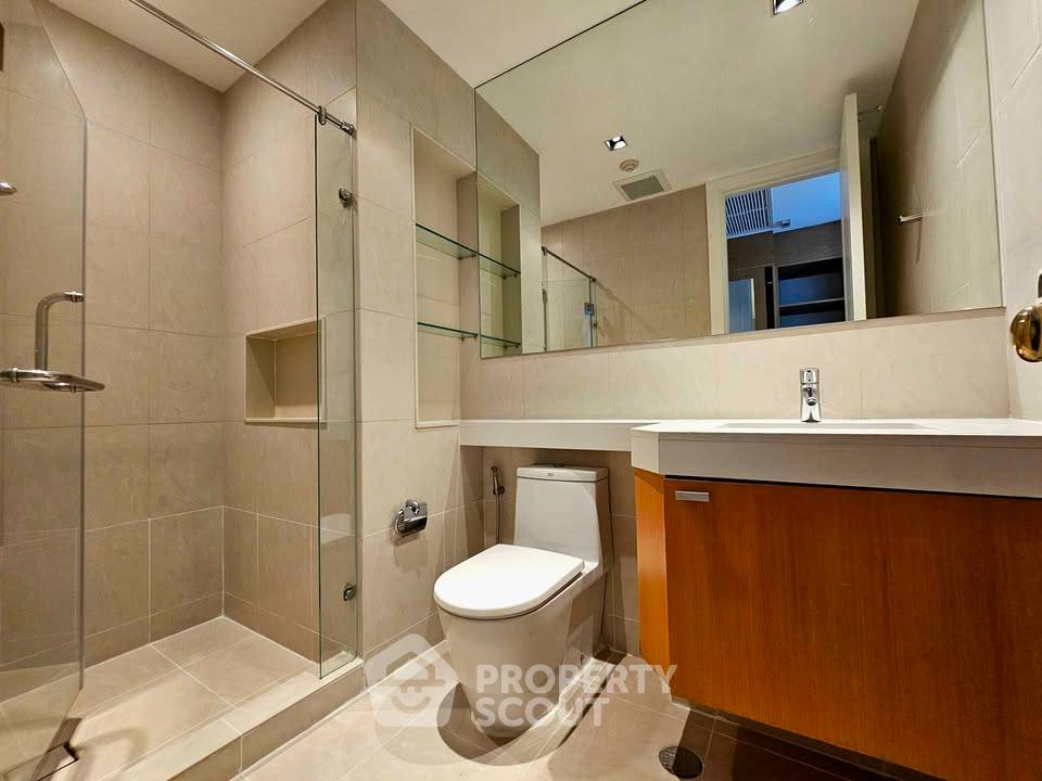 รูป คอนโด 4 ห้องนอน 216 ตร.ม. ให้เช่า ที่ Athenee Residence ใกล้ BTS เพลินจิต 200 ม. (ID 3065004) - รูปที่ 8/17