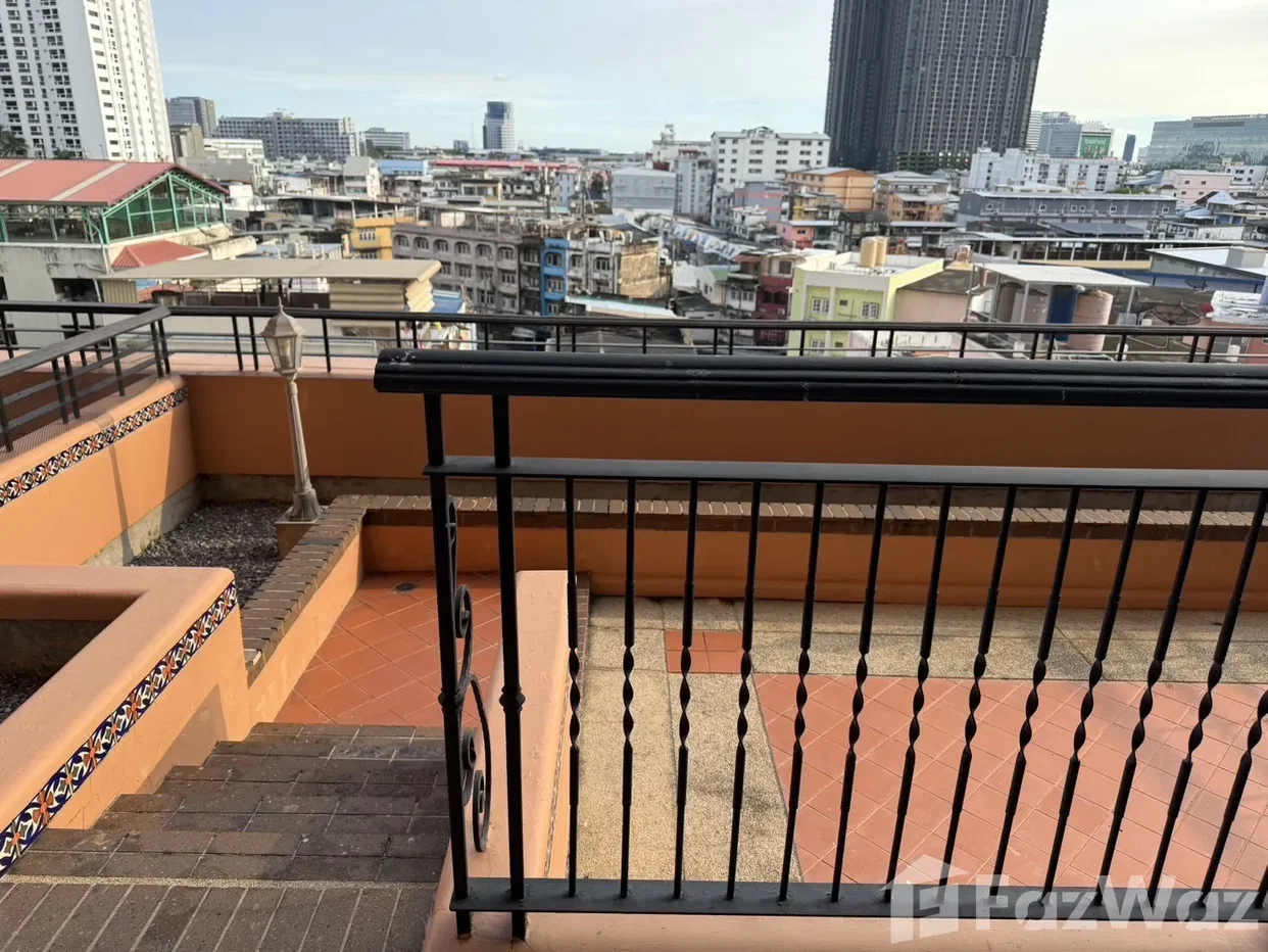 picture Luxury 1-BR Condo For Rent at (Aguston Sukhumvit 22) 6578747 - 7/11